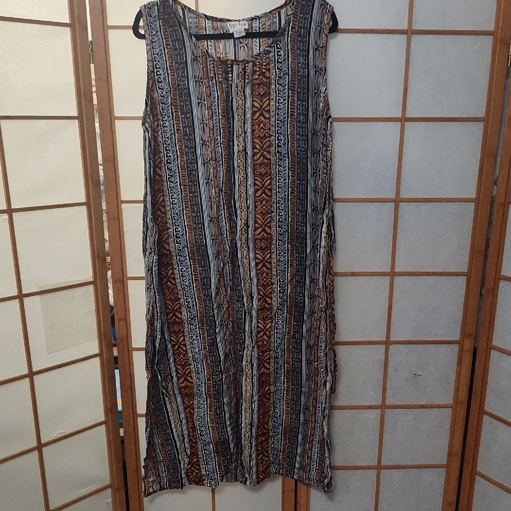 Gray and Black Sleeveless Maxi Sundress with Scoop Neck